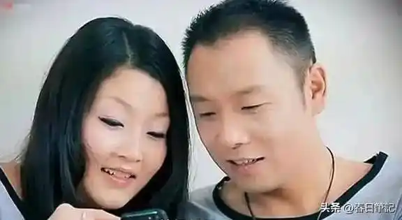 农民歌手祁隆,爆红后娶了不离不弃女友,却在婚后因作风问题离婚