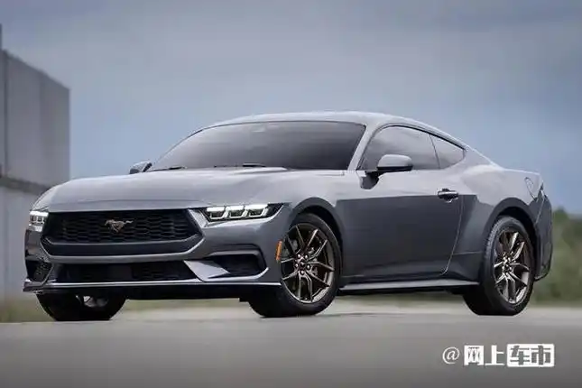 福特新mustang野马4月上市销售曝光价格新内饰满意吗