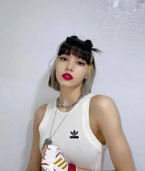 lisa的白雪公主短发又火了