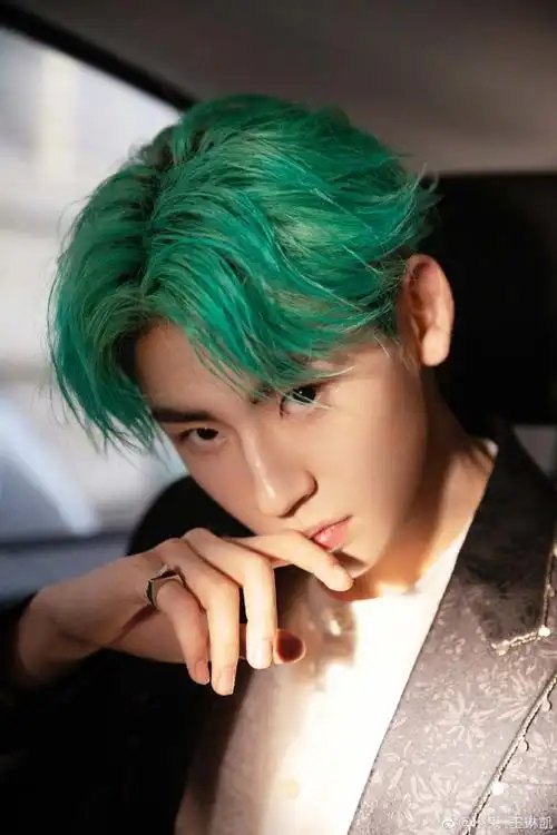 小鬼王琳凯[超话]