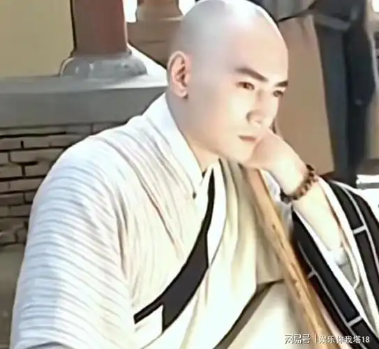 焦恩俊:真正颜值面前头发不值得一提|光头|寸头|发际线|泡面头_网易