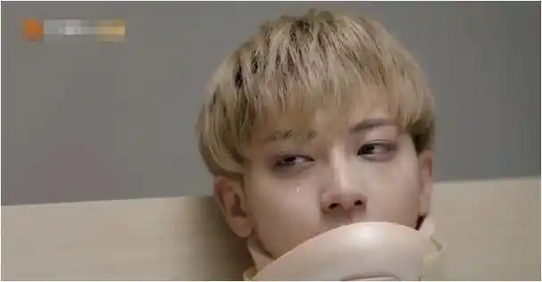 黄子韬情义深重成名后不忘聋哑发小暖心之举感动人心