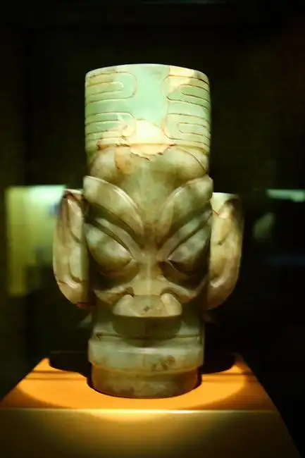 三星堆出土玉器