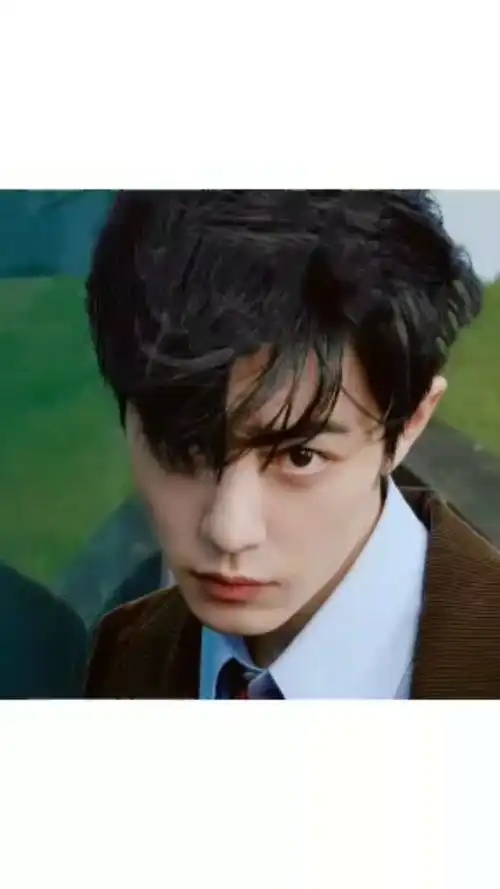 肖战#有一种"转变",叫肖战的"眼神杀",冷峻而又坚定!