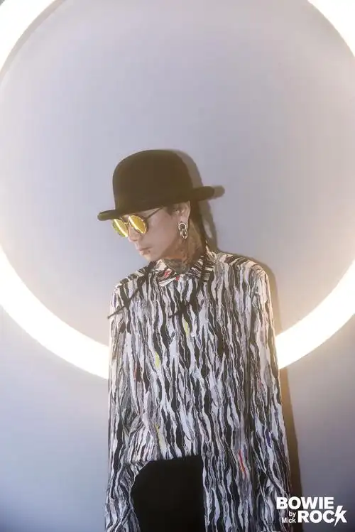 海龟先生蒋晗耳朵怎么回事那么大 他是哪里人