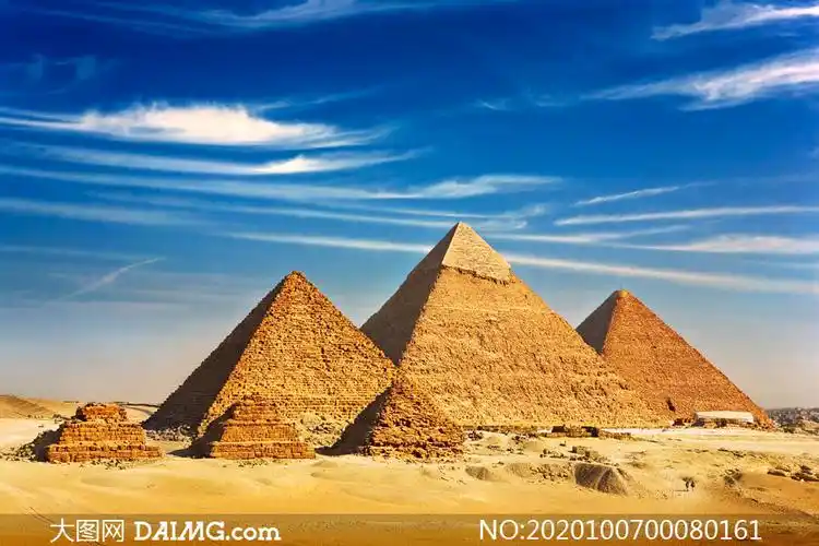 埃及金字塔地标建筑摄影图片