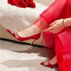 红色高跟鞋女结婚单鞋2022新款夏季细跟尖头绸缎红鞋新娘秀禾婚鞋3