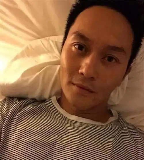 21年后再看张智霖:才发现他能娶到袁咏仪做老婆,到底是有多幸运