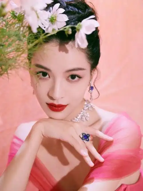 钟楚曦港风穿搭78