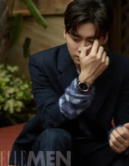 李易峰应邀的自我