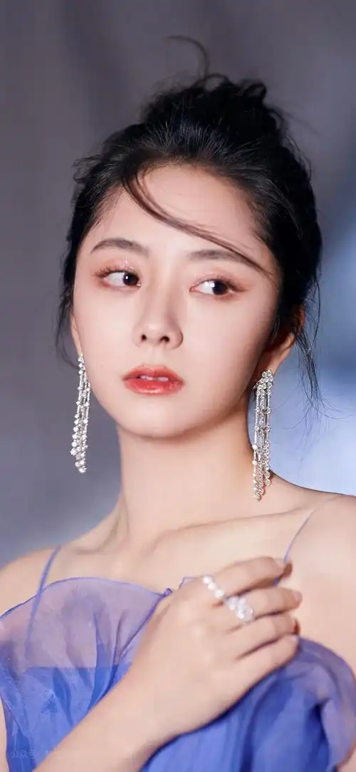 谭松韵清纯写真手机壁纸