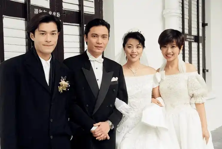 伍咏薇,宣萱,张智霖,古天乐,郑少秋,罗嘉良,主演全是熟面孔.