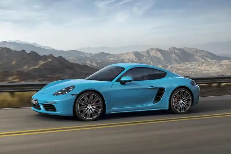 porsche 发布新款 718 cayman 跑车