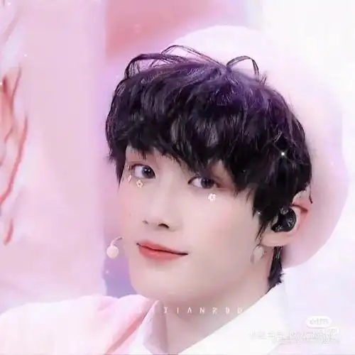 丁程鑫生日快乐