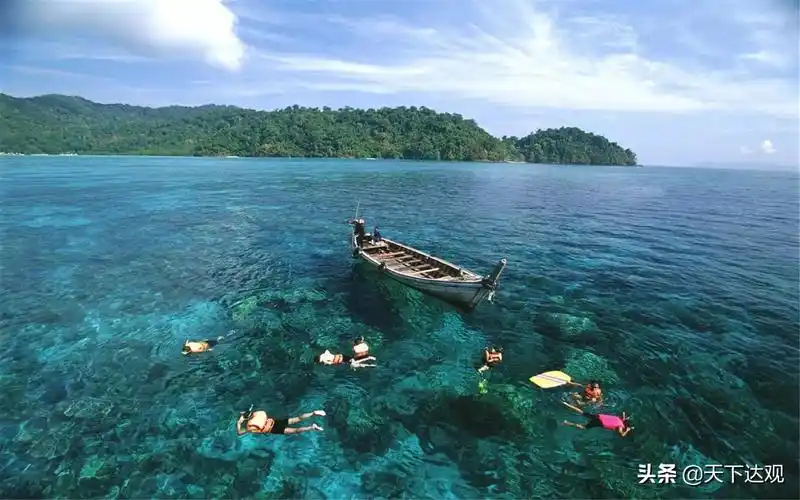 普吉岛|泰国最大的岛屿,岛上环境纯净,是一座著名的度假岛