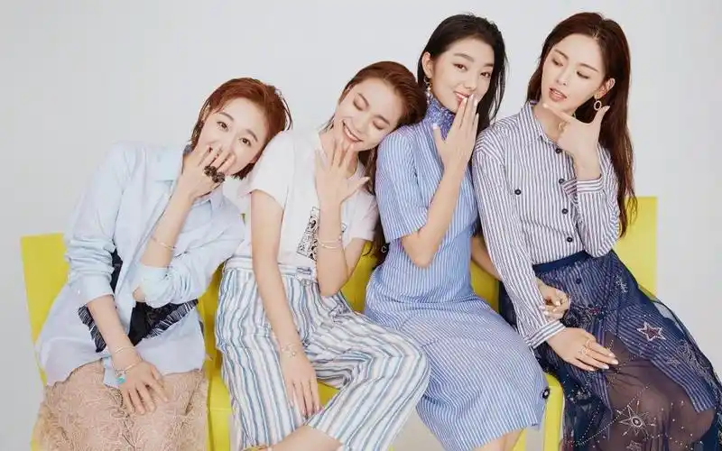 创造101的选手合照