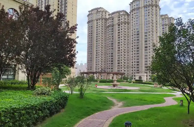 金宸国际二期新品20楼全景高层0元入会今日盛启