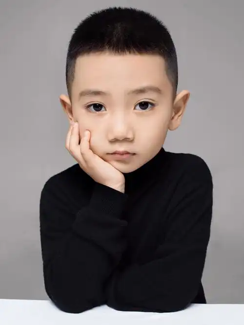 听说最近栗子头很火好看吗