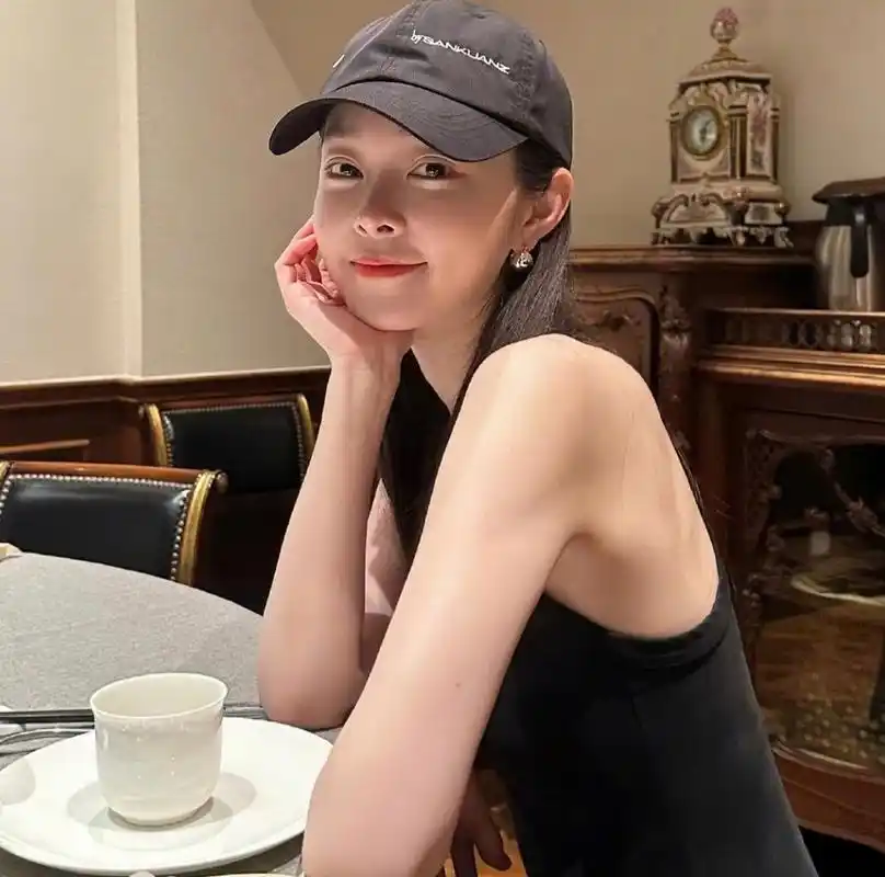 宋轶大美女,168身高配上88斤的体重,顶级骨感美啊