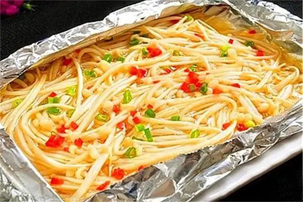 巴顿王记锡纸烤粉丝