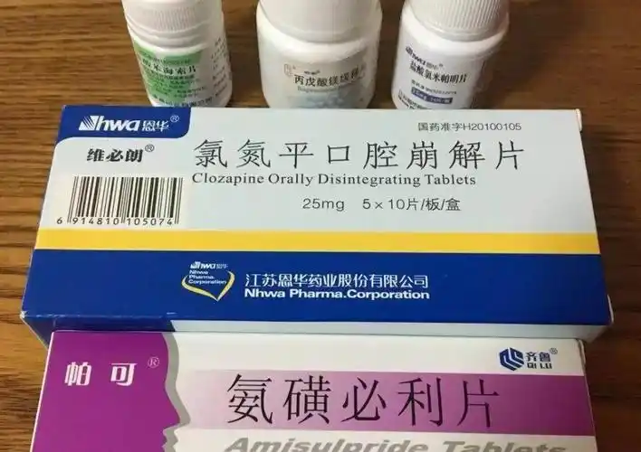 患上抑郁的年轻人:待业在家,最难抗争的却是父母