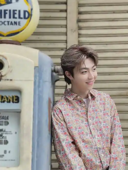 原创陈立农一个笑起来眼睛里有星辰大海的可爱大男孩