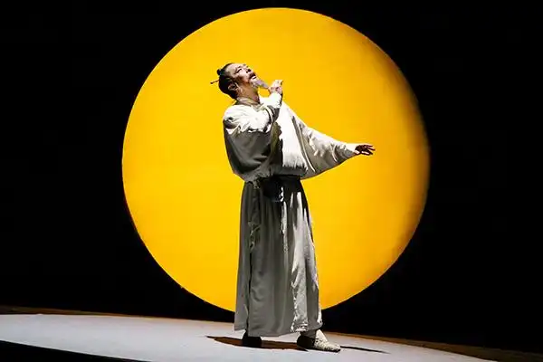 北京人艺话剧《李白》上演三十年 濮存昕龚丽君成就舞台经典形象