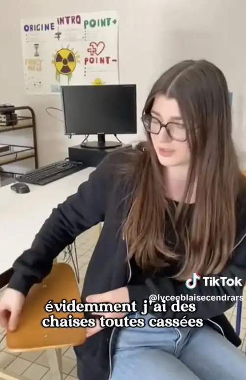 法国高中老师吐槽学校太破百万网友围观结果竟被校长恐吓了