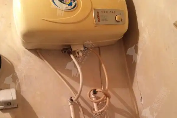 老式热水器漏水怎么处理呢