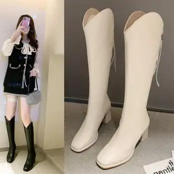 栀柜 pu高筒橡胶方头后拉链靴子高跟时装靴粗跟 米白色 35