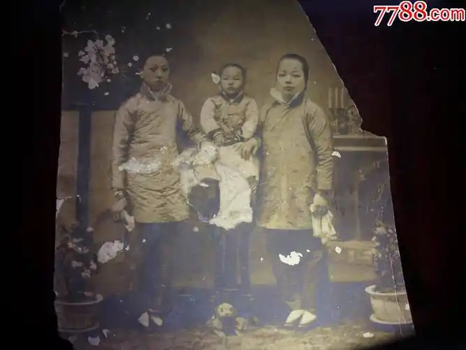 清末民国【小脚女人2位】品弱如图!尺寸13/10厘米