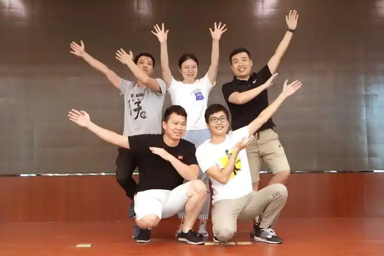 "v5队"团队造型"六六六队"团队造型"猛虎队"团队造型"一心队"团队造型