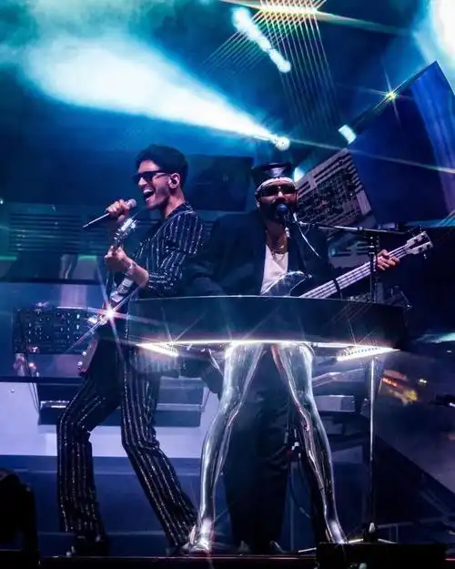 成人特供chromeo的当代成年关系指南