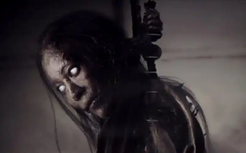 小涛带你看经典泰国恐怖电影《厉鬼将映》