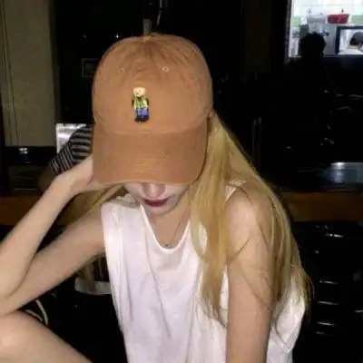 超拽女生头像霸气范头像2020最新仅剩的三分热度留给自己