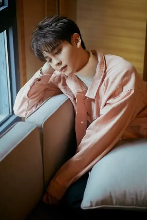 尤长靖图片尤长靖高清图片