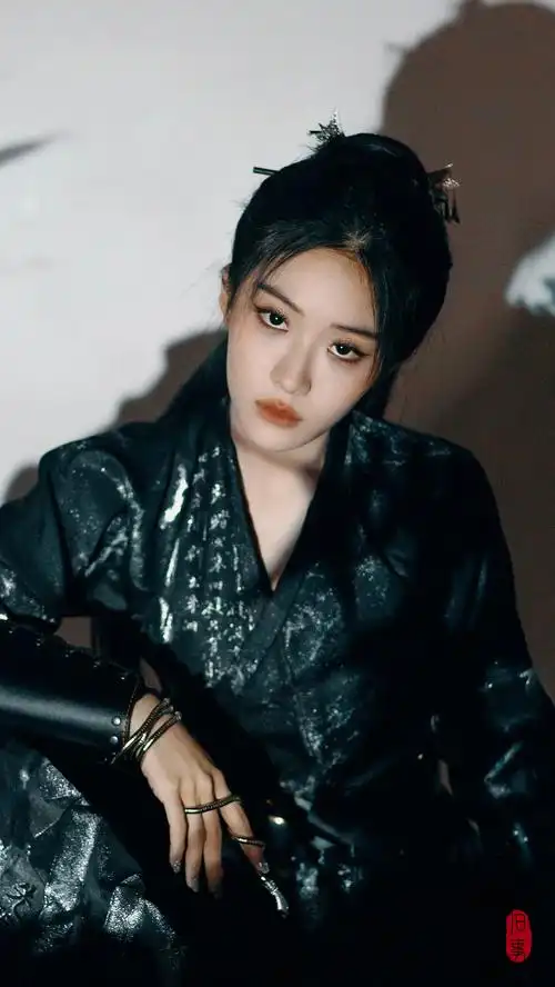 喻言古风美女手机壁纸