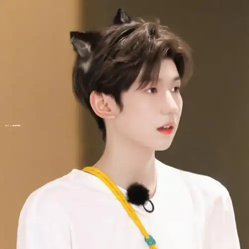 王源城市捉迷藏