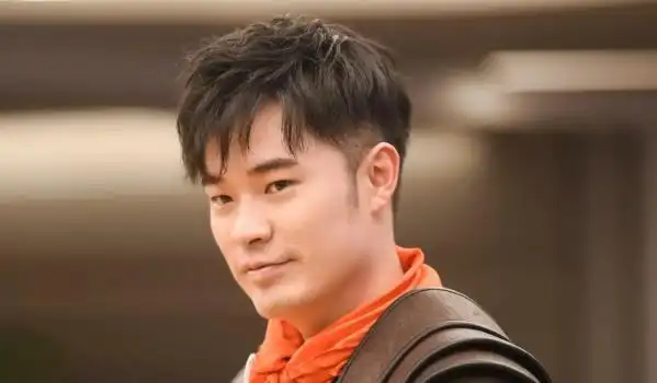 陈赫-陈赫个人资料及图片陈赫简介年龄身高八卦-小薇女性时尚