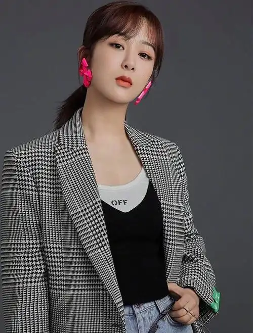 杨紫 coach(杨紫升级coach品牌代言人)13