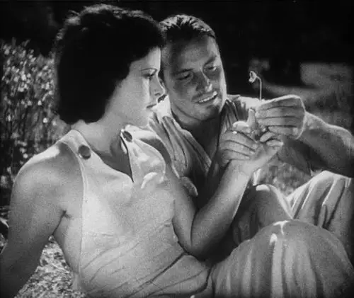 盘点历史上第一次打波爱爱的电影