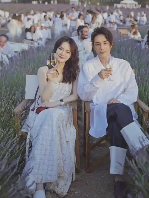 戚薇李承铉官宣二胎lucky当姐姐啦