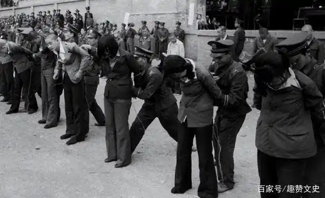 1983年严打第一站为何在唐山,50余名罪犯被枪决,群众拍手称快