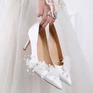 鞋子女2022年新款夏季婚鞋新娘结婚红色晚晚风高跟敬酒婚纱不累脚1人