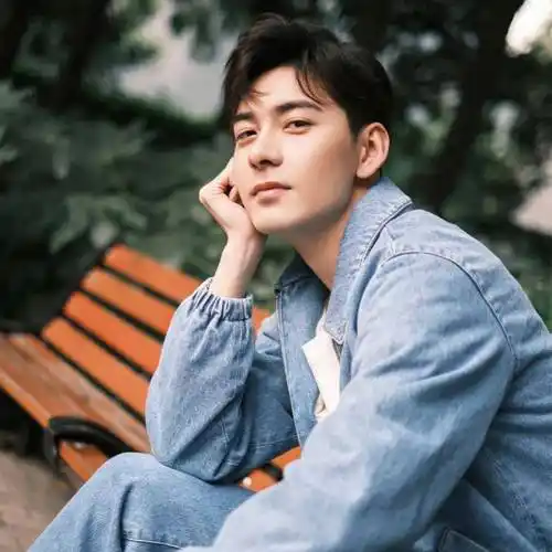 95后新生代男演员,有人流量称王,有人资源称霸,你最看好谁?