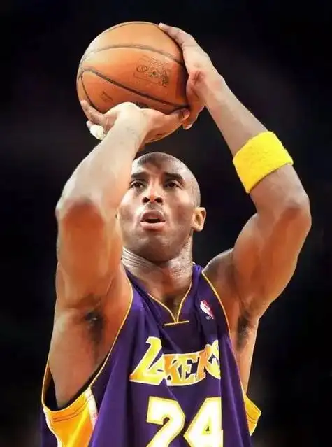 最帅投篮姿势,无人能及99】科比的投篮动作,美如诗篇,令人陶醉.