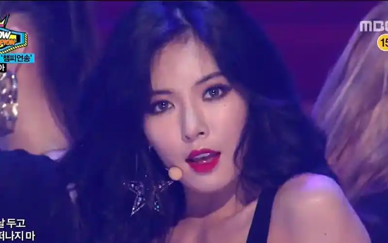 【泫雅】《red》|现场舞台混剪|黑发红唇,极致性感,金姐slay