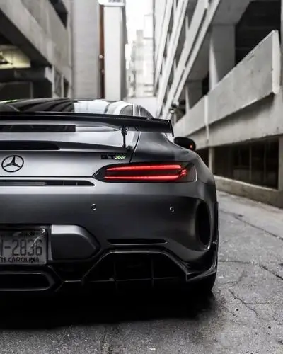 奔驰双门跑车gtrpro限量版最新行情价格