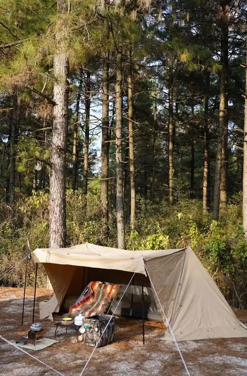 支起帐篷,开启一场美好的露营旅行