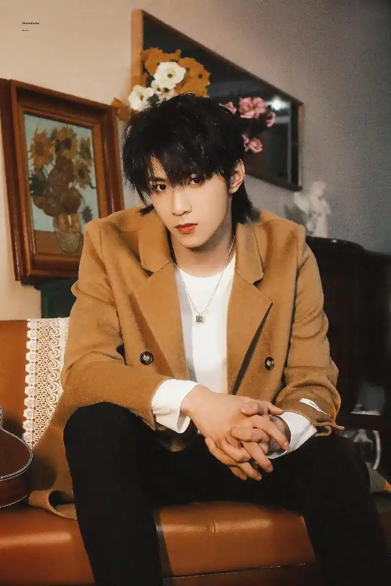 #刘耀文 遗憾的是没有早点认识你 出道那天没有把票投给你 庆 - 抖音